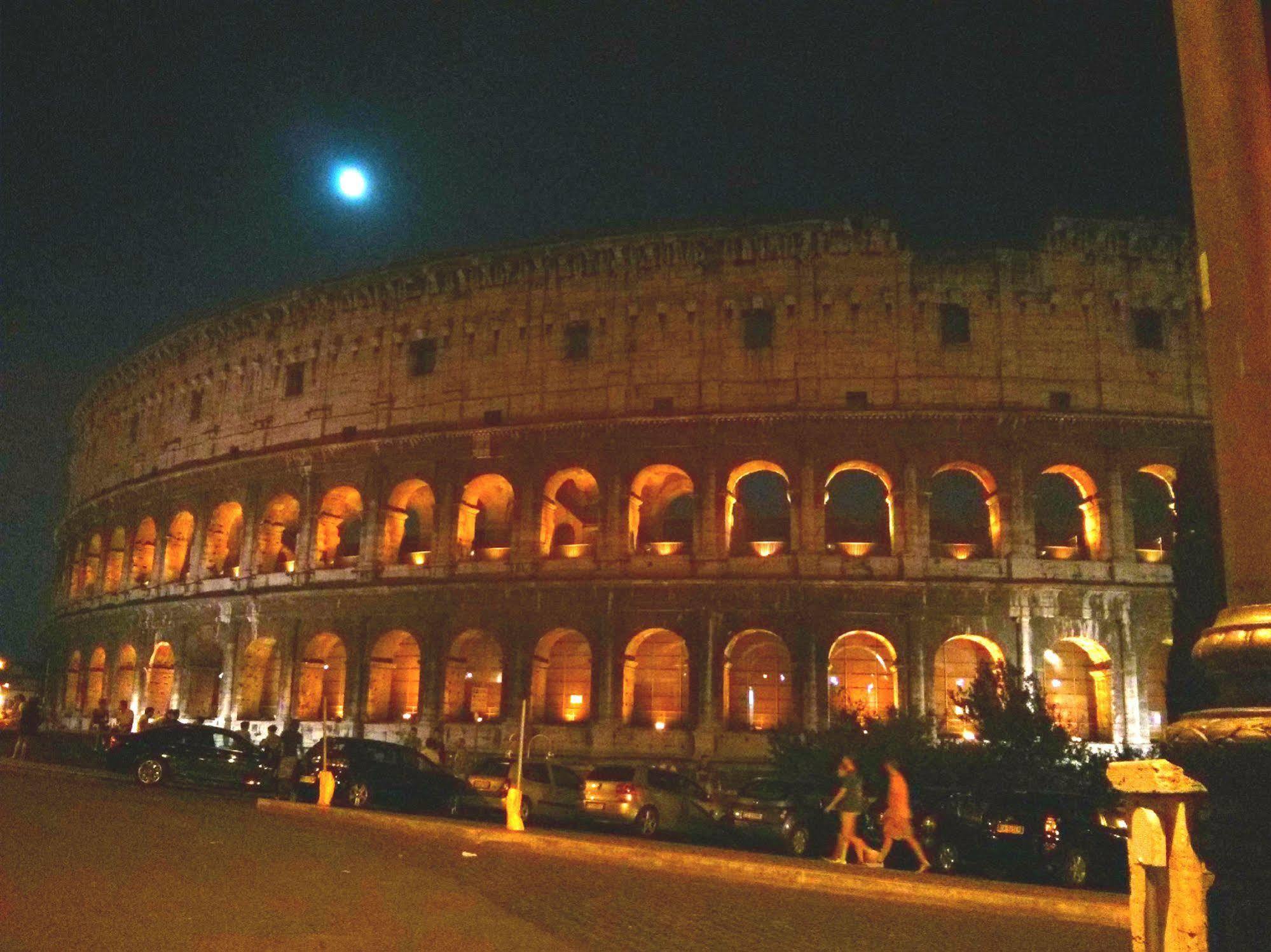 Imperial Rooms Luxury pensión Roma Exterior foto